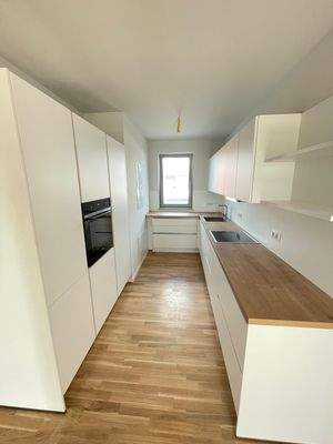 Moderne Küche mit Holzoptik