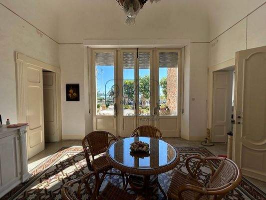 Historische Villa mit Garten direkt am Meer in Giulianova Lido - Abruzzen