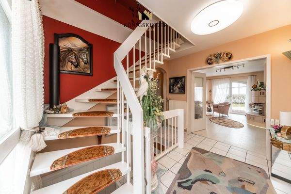 ...gehen wir nach oben...