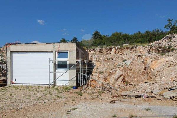 Bauarbeiten wurden begonnen