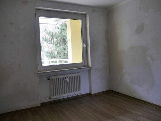 5 Kinder-/Arbeitszimmer