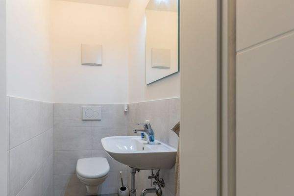 Eine barrierefreie, neuwertige Penthouse-Wohnung in ruhiger, zentraler Lage