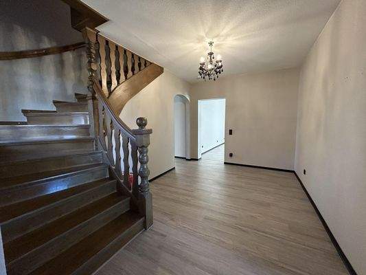 Geräumiger Eingangsbereich