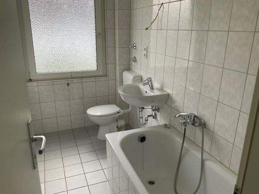 A6AA4D9B-0D83-433B-99F1-79CC804D5C5F