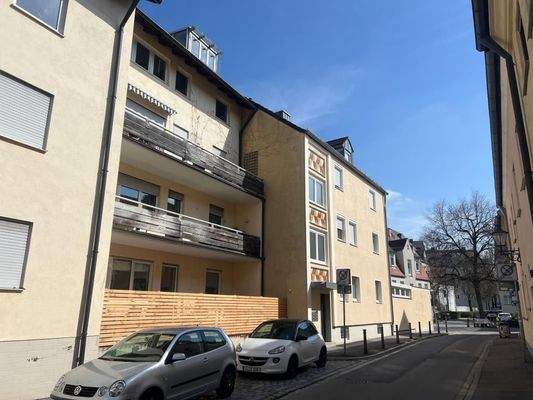 Terrasse im Hochparterre