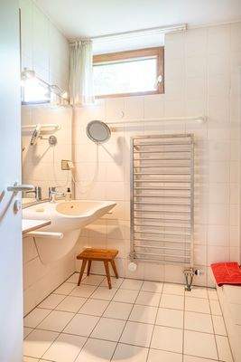 Badezimmer in der Einliegerwohnung