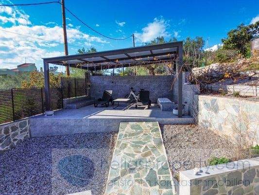 img_503d3ae1-3072-4674-82db-71407c1de752