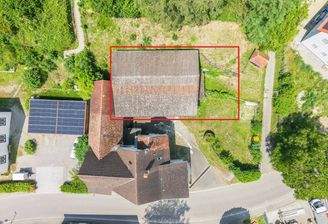 Mögliches Baufenter für Neubau