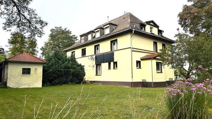 Rückansicht Haushälfte 1