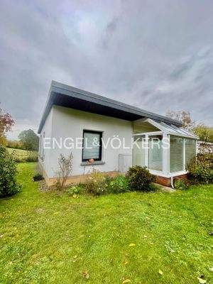 Rückansicht des Bungalows