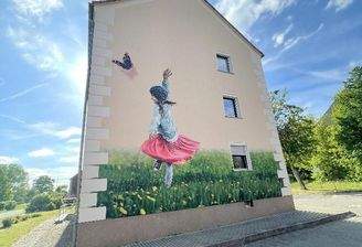 Wohnanlage, Giebelseite, Wandmalerei