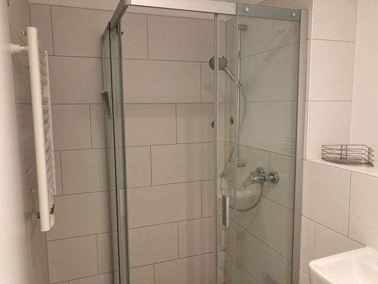 Beispielfoto einer anderen Wohnung: Bad m Dusche