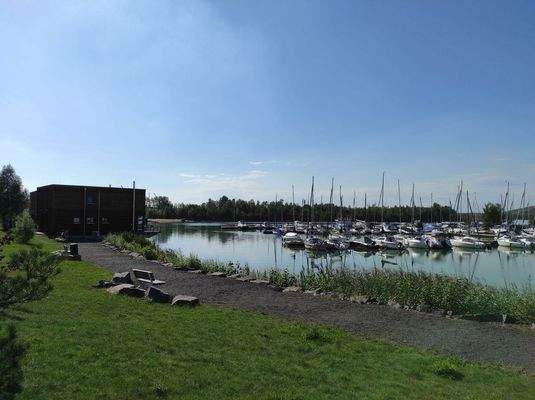 Hafen Vineta Störmmthaler See