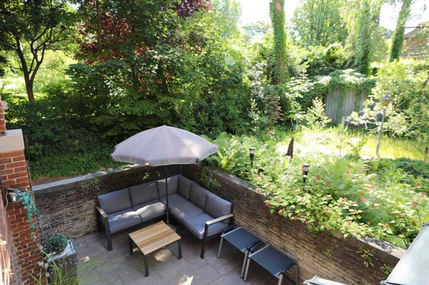 WE07/Souterrain: Terrasse