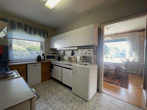 Küche und Esszimmer