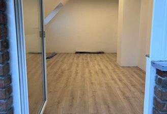 Wohnzimmer vom Balkon