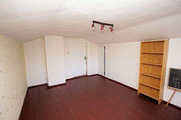 OG Schlafzimmer 2 (2).jpg