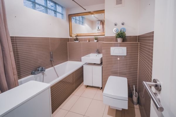 OG: Badezimmer