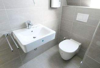 Ihr modernisiertes Tageslichtbad!