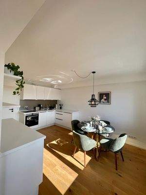 Küche und Essbereich