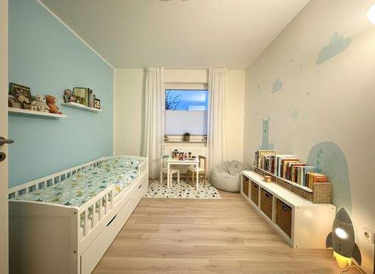 Kinderzimmer EG virtuell möbliert 