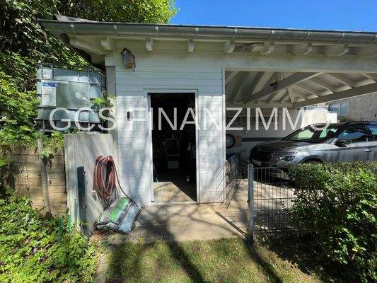 Carport mit Abstellraum