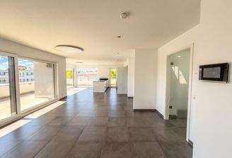 Wohn und Essbereich
