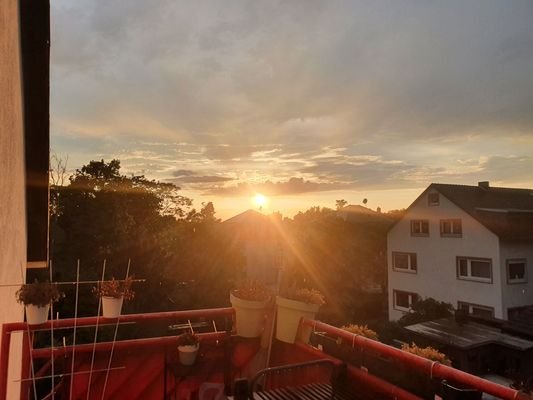 Sonnenuntergang Balkon.jpg
