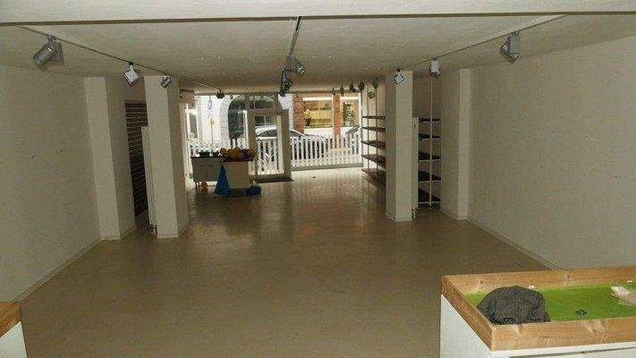 großzügiges Ladenlokal