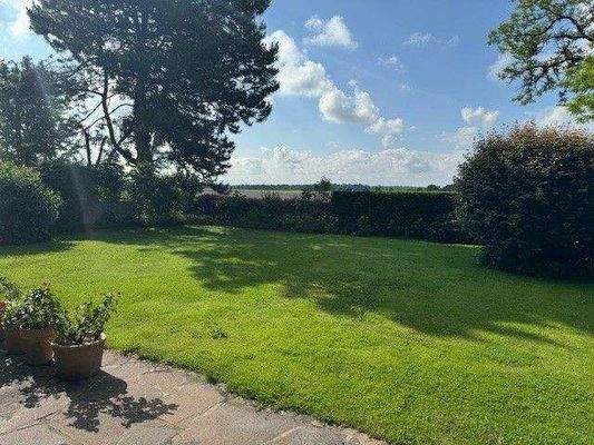 Garten Südseite.jpg