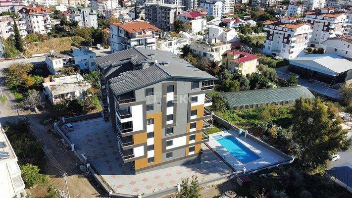 Elegant Apartments in a Complex with a Pool in Gazipaşa Antalya
