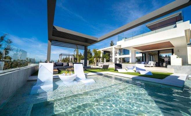 Kreta, Almyrida: Unglaubliche Luxusvilla zum Verkauf in Almyrida