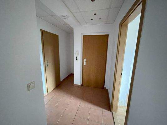 Flurbereich mit praktischer Nische