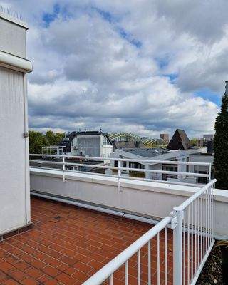 Umlaufende Dachterrasse