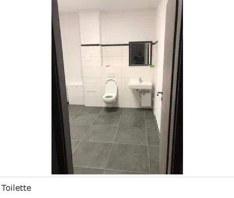 160780378 __ Modernes hochwertiges Büro mit Lagerf