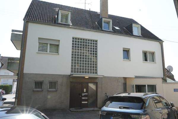 Außenansicht Eingangsbereich