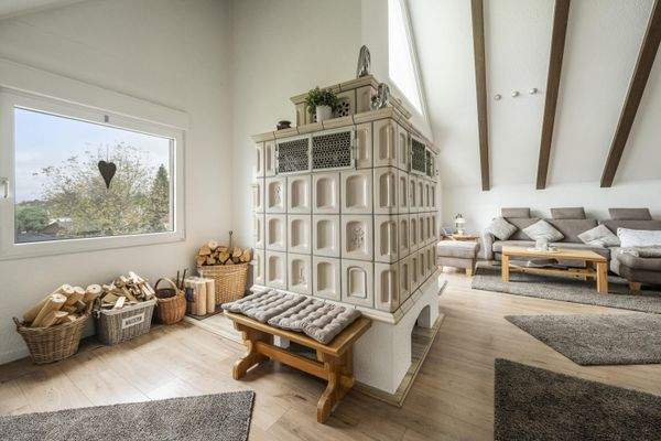 Toll im Winter - ein Kachelofen sorgt für kuschelige Wärme