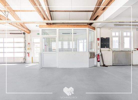 Meister-Büro Werkhalle