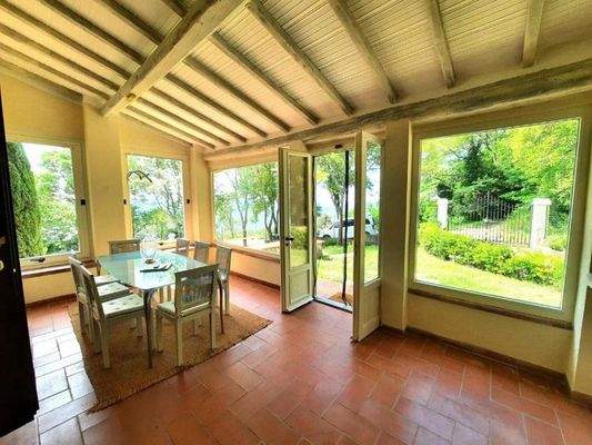 phpThumb_generated_thumbnail (33).jpeg