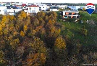 RE/MAX Immobilien DeLux Grundstück Wincheringen