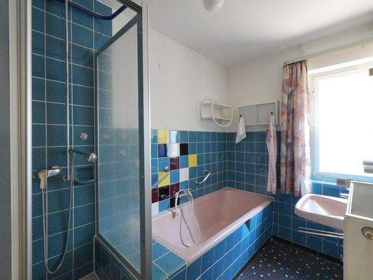 Tageslichtbad im Erdgeschoss