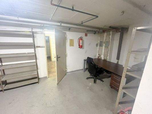 Keller Lagerräume (2)