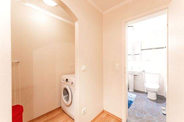 Abstellraum mit Waschmaschine