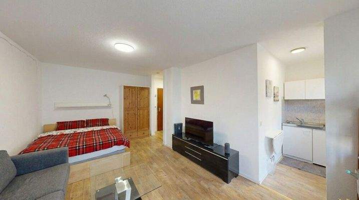 Wohn- und Schlafzimmer