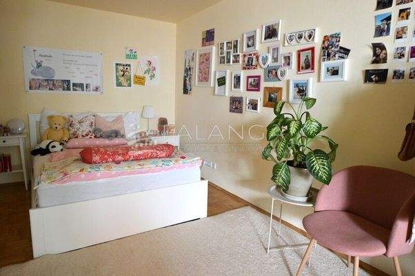 Zimmer unteres Staffelgeschoss