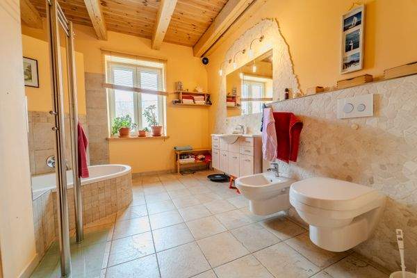 Badezimmer Erdgeschoss