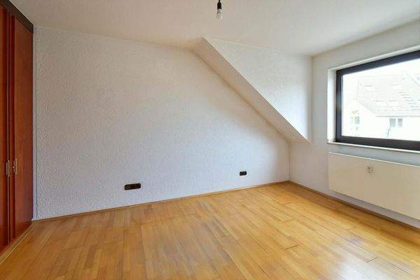 Kinderzimmer/Arbeitszimmer