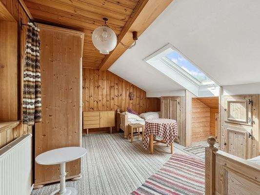 Dachgeschoss Rückgebäude 1