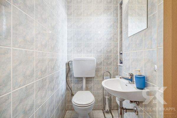 ZFH Gäste WC Eingangsbereich