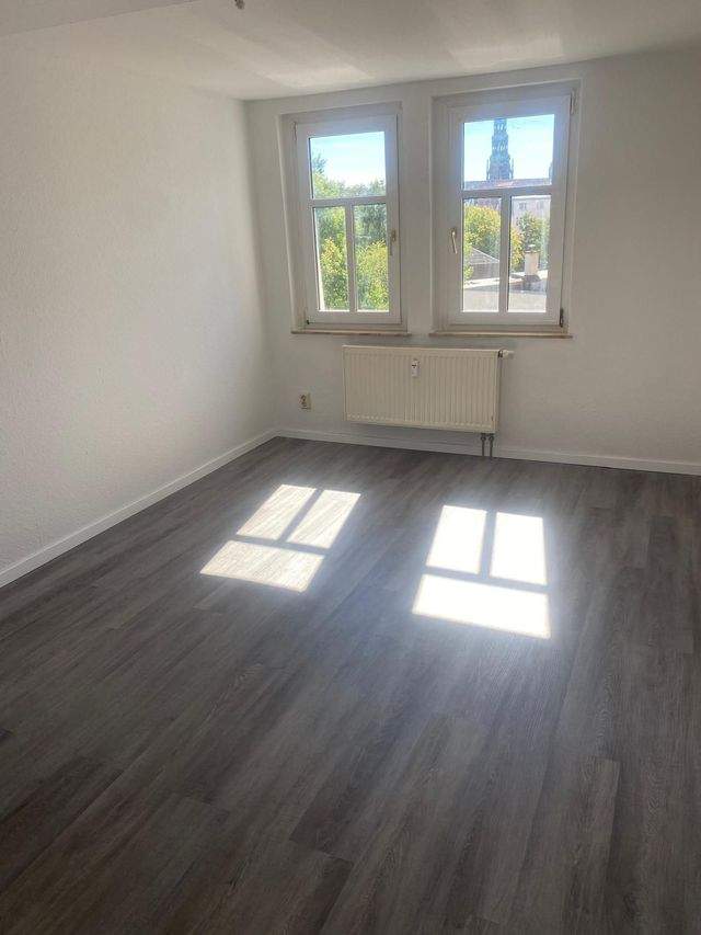 4 Raum Wohnung Zwickau Zentrum Dachgeschoss ab sofort zu vermieten - Foto 4
